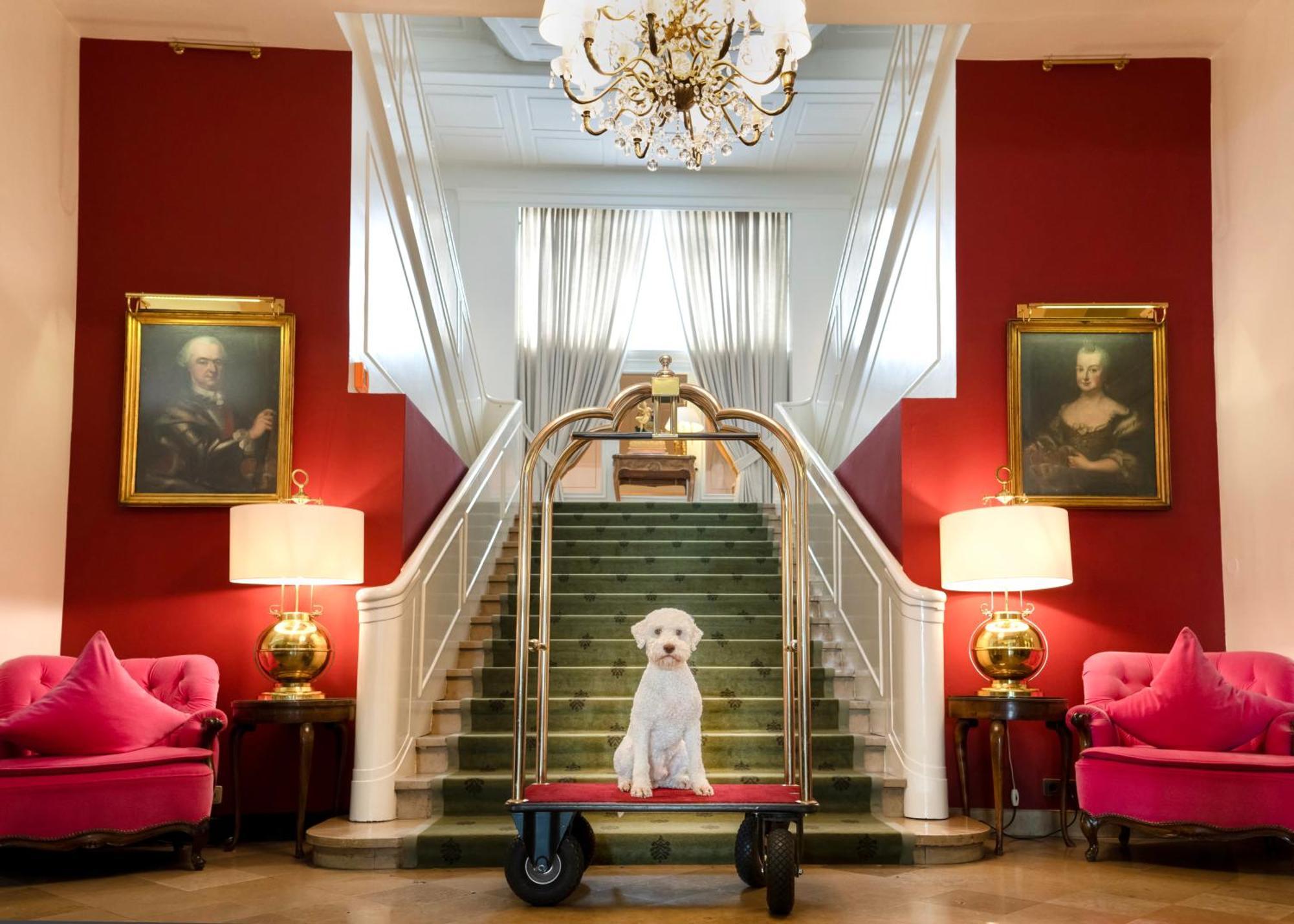 Hotel Europaeischer Hof Heidelberg, Bestes Hotel Deutschlands In Historischer Architektur Екстер'єр фото Lobby