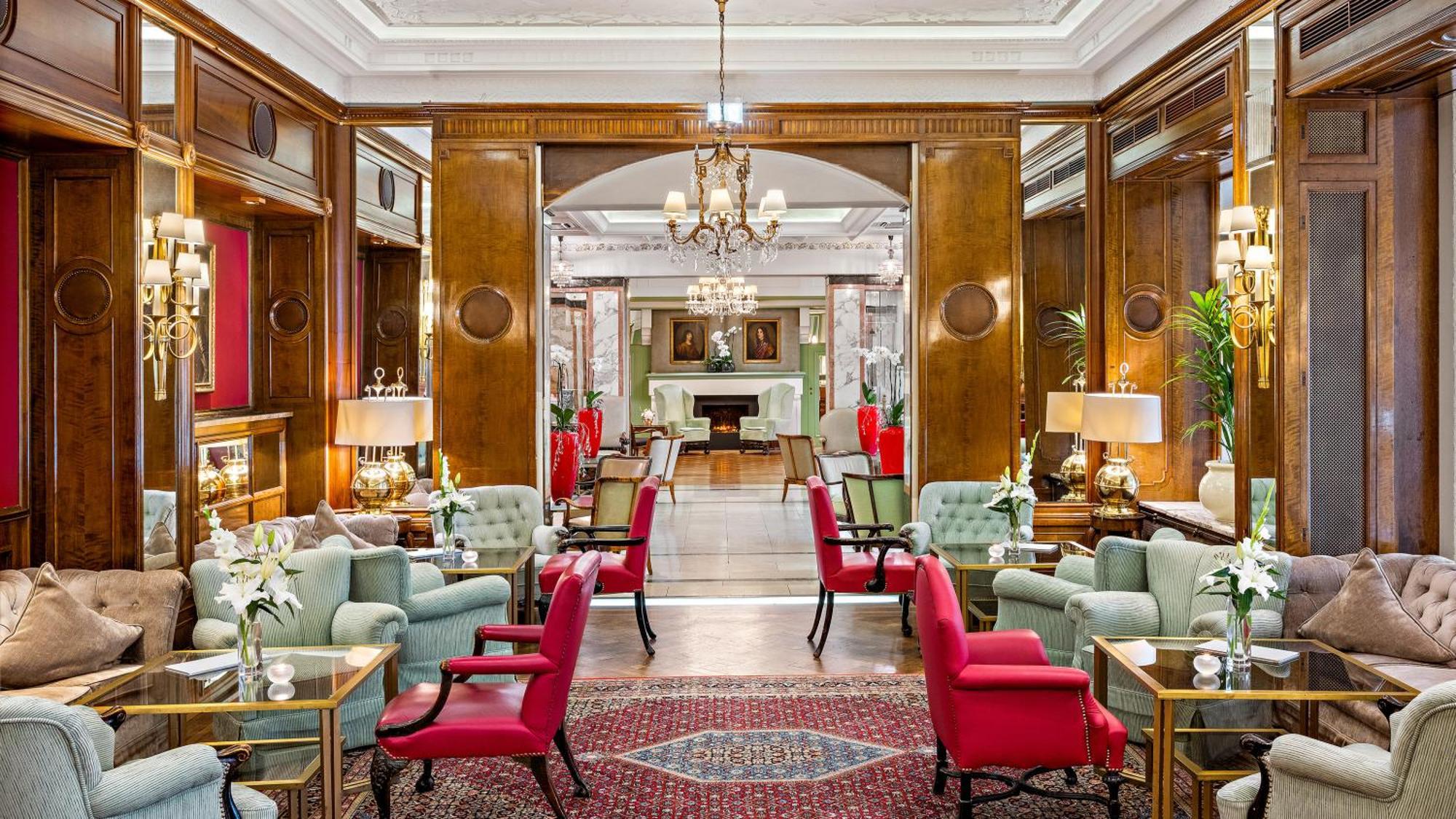 Hotel Europaeischer Hof Heidelberg, Bestes Hotel Deutschlands In Historischer Architektur Екстер'єр фото The lobby